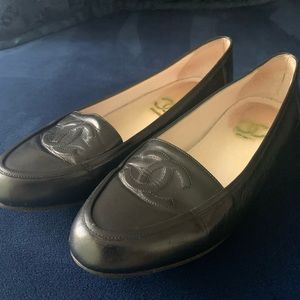 Vintage Chanel loafers/ flats